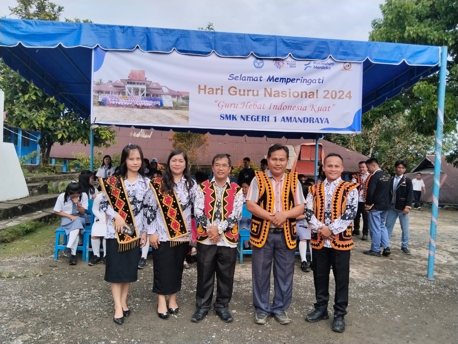 Pelaksanaan Hut Pgri Ke 79 Di Lingkungan Smk Negeri 1 Amandraya Smk